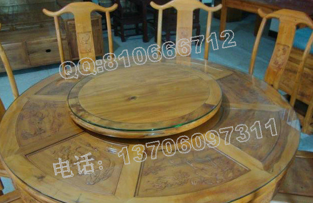 紅豆杉圓形餐桌